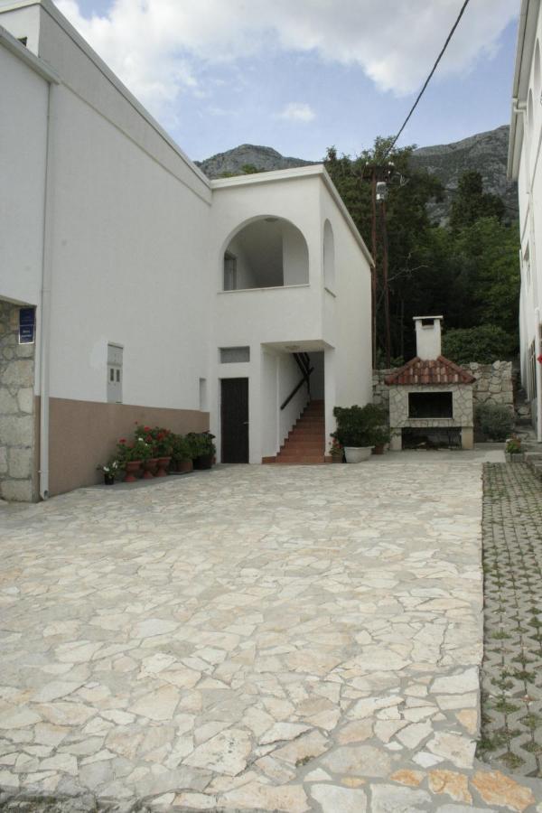 Apartments With A Parking Space Gradac, Makarska - 11332 Градац Екстериор снимка