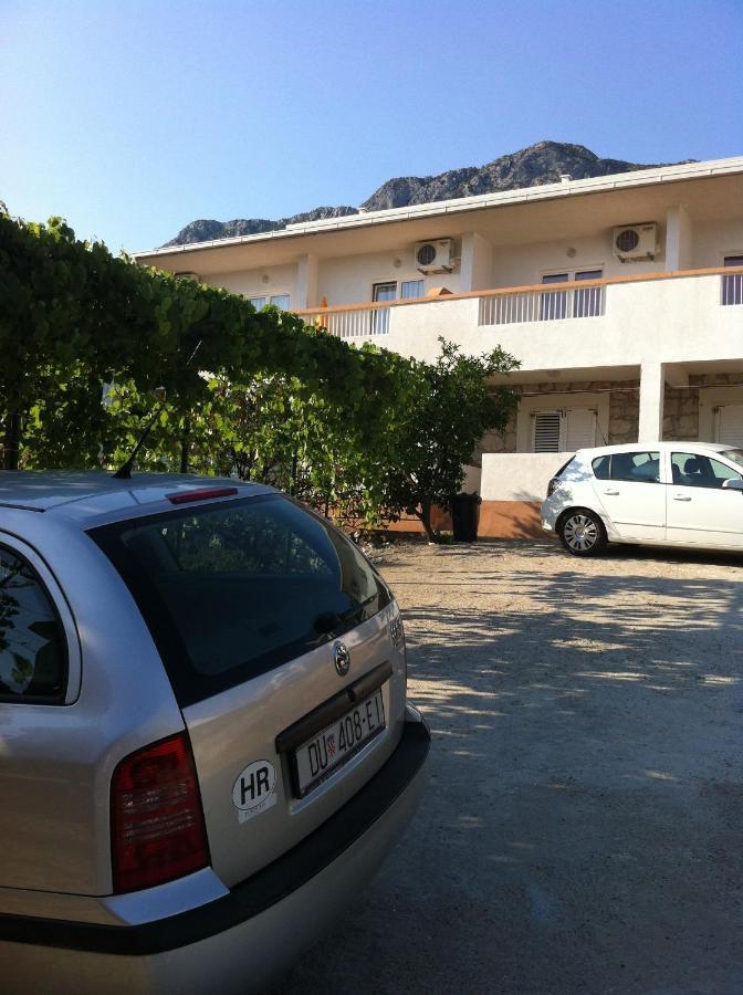 Apartments With A Parking Space Gradac, Makarska - 11332 Градац Екстериор снимка