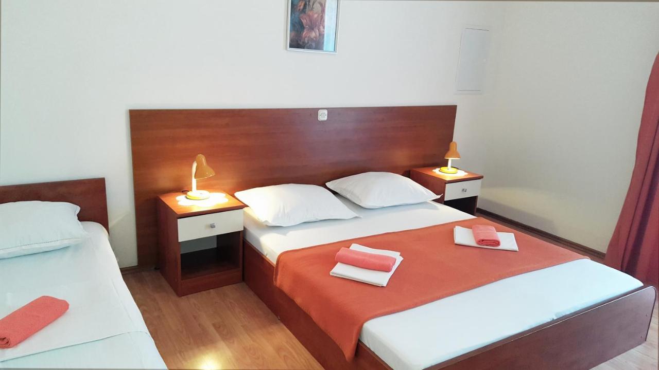 Apartments With A Parking Space Gradac, Makarska - 11332 Градац Екстериор снимка