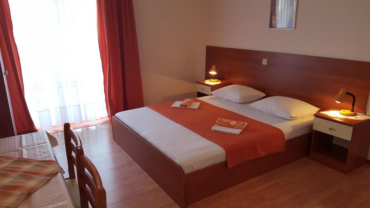 Apartments With A Parking Space Gradac, Makarska - 11332 Градац Екстериор снимка