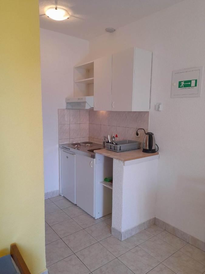 Apartments With A Parking Space Gradac, Makarska - 11332 Градац Екстериор снимка